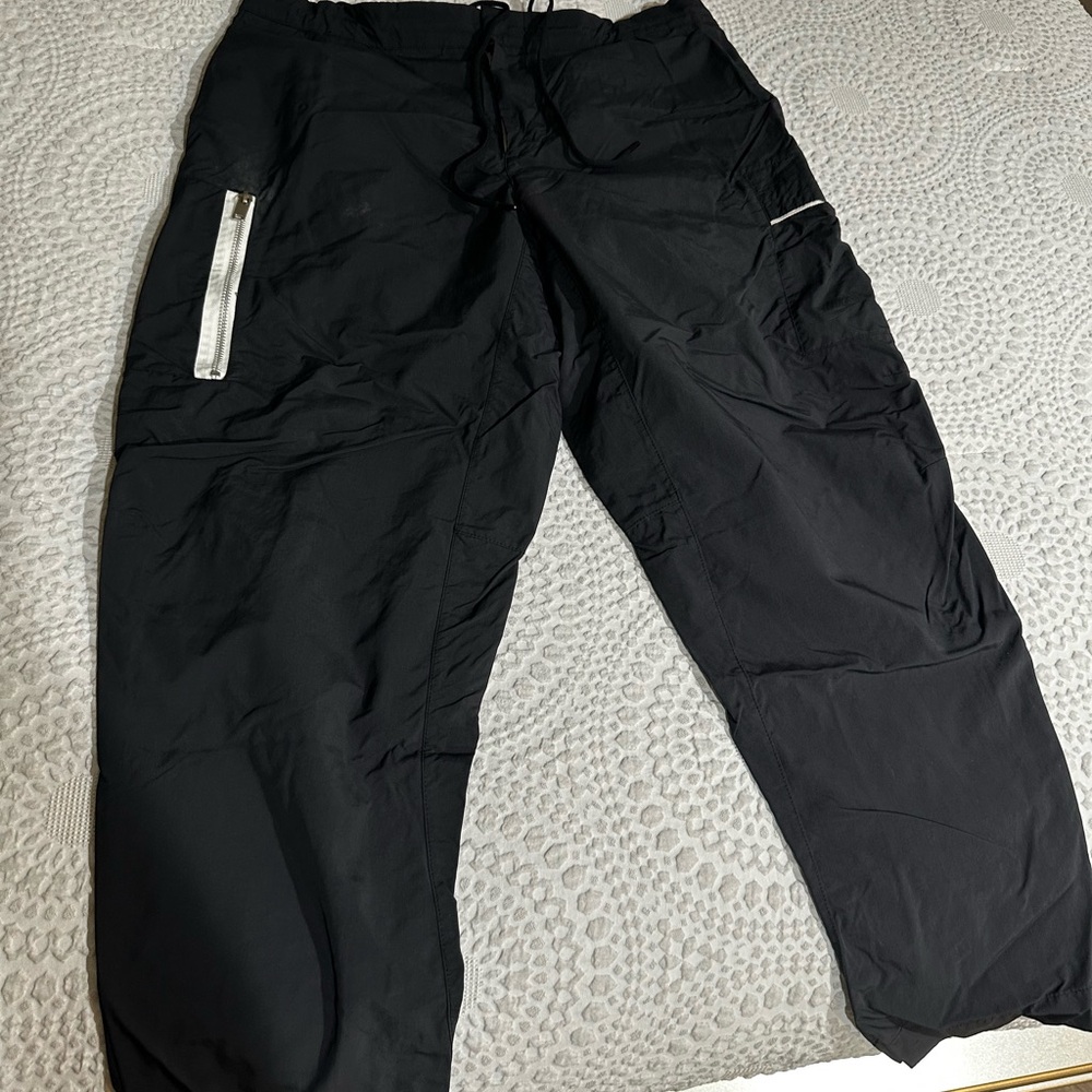 Nike Black Cargo Pants with Zipper Accent